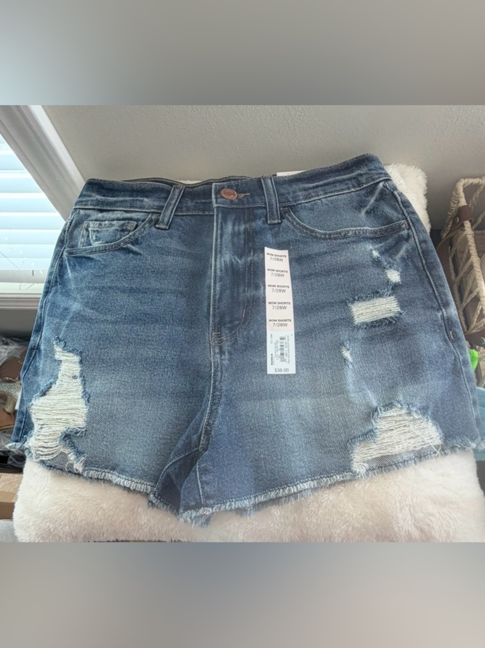 SO Light Blue Mom Short Denim